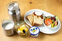 Hugging Nature House - breakfast
