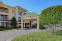 Courtyard by Marriott Monroe Airport Hotels in Monroe