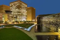 كراون بلازا الرياض فندق ومركز مؤتمرات Hotels near Halban Street