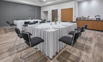 City Express Suites by Marriott Silao Aeropuerto