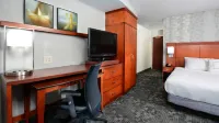 Courtyard by Marriott Danville - Bãi đậu xe