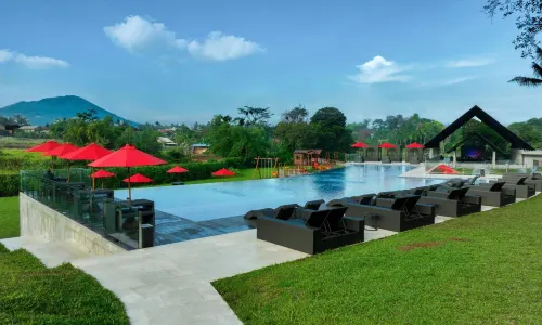 Aston Serang Hotel & Convention Center