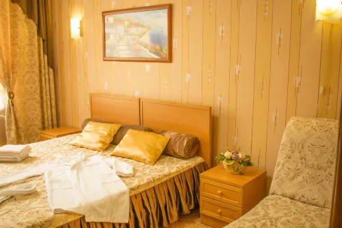 Landyish Hotel