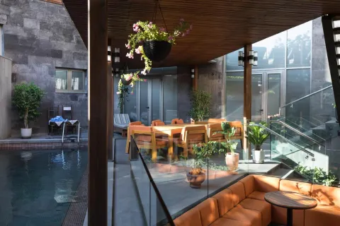 Tufenkian Historic Yerevan Hotel