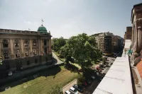 Dominic Smart & Luxury Suites - Parliament - Pensions