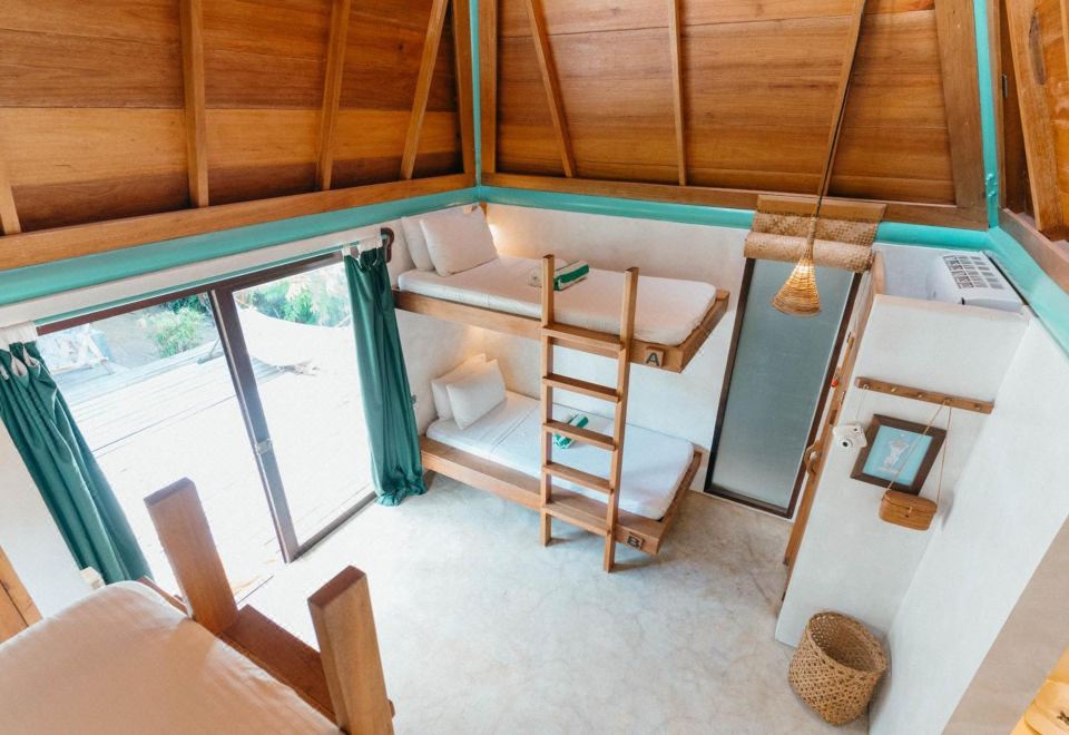 브라보 비치 리조트의 평화로운 해변 풍경