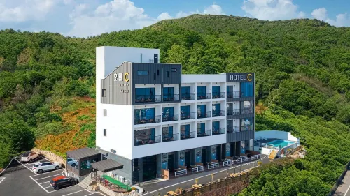 Hotel C Resort - Parvekkeita