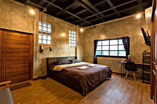 99/9 Box Resort