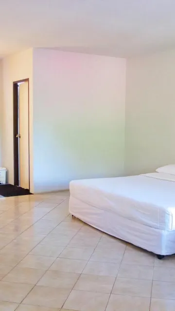 ห้องซูพีเรียร์ เตียงใหญ่ 1 เตียง