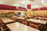 Holiday Inn Express 馬德里 - 赫塔費 赫塔費住宿飯店