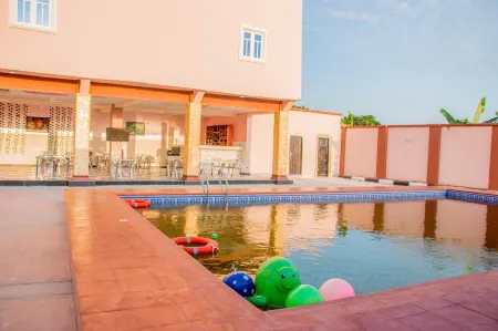 Prismar International Hotel