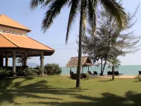 Coral Hotel Bangsaphan