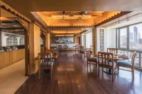 Oasis Hotel - พร้อมอาหารเช้า