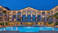The Seabird Resort Spa, in Destination by Hyatt - Kolam Renang