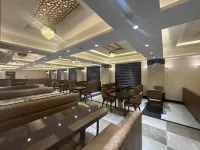 โรงแรม อามีรา