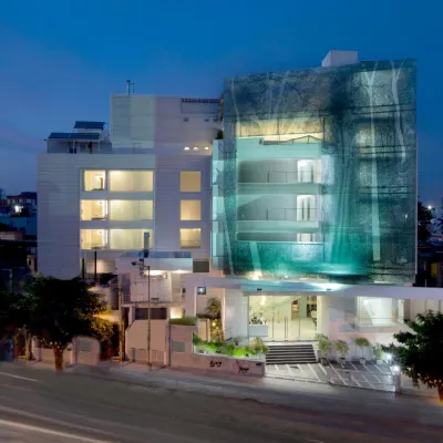 Srs Springs Hotels and Spa Hotels near BMCRI
