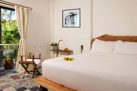Stop and Go Boutique Hotel