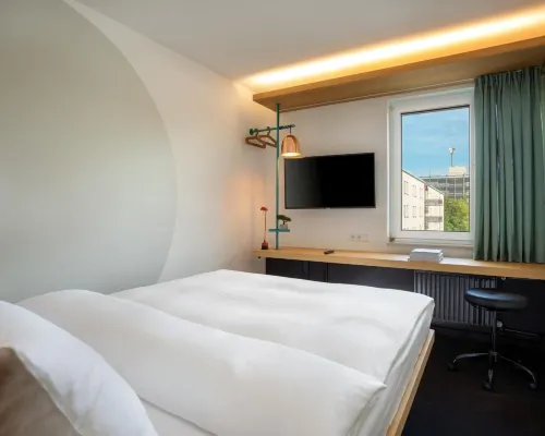 ibis Styles Darmstadt Photos