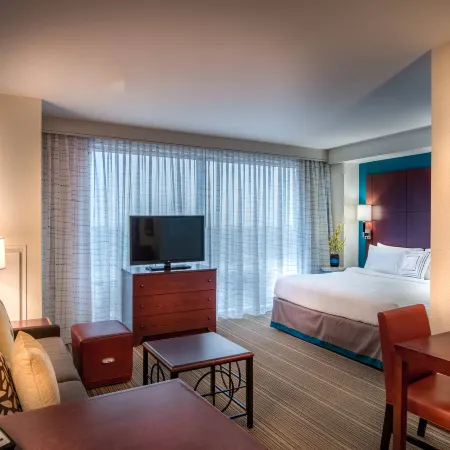 Residence Inn Arlington Ballston Отели рядом с достопримечательностью «Могила Неизвестного Солдата»