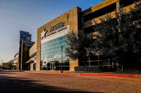 Courtyard Dallas Plano in Legacy Park Отели рядом с достопримечательностью «Престон Шепард Плейс»