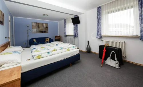 Villa Bruderfels, Garni Hotels in Pirmasens