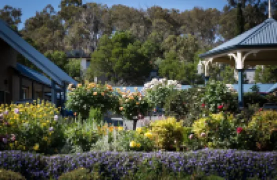 柳樹汽車旅館 古爾本酒店