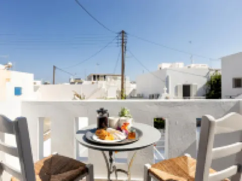 ペリカン パロス パロス島のホテル