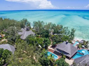 トゥリア ザンジバル ユニーク ビーチ リゾート