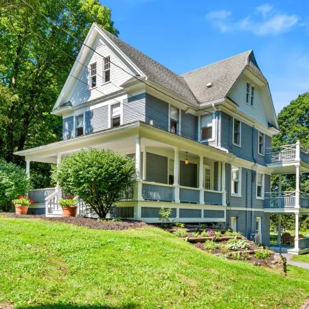 Benn Conger Inn