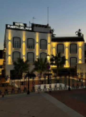 Hotel Puerta del Mar - Adults Recommended