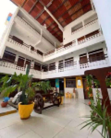 Hotel 5 Sóis