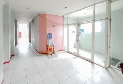 RedDoorz Syariah Near Q-Mall Banjarbaru