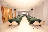 Hotel Astoria Lampung