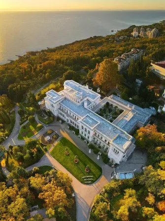 Hotel 1963 (Отель 1963) Отели в г. Ялта