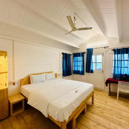 Cocos Beach Resort
