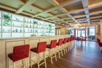 Ostroviya Hotels in Kingiseppsky District