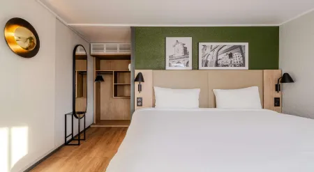 Campanile Marne la Vallee - Torcy Отели в г. Феррьер-ан-Бри