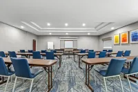 Holiday Inn Express & Suites FLORENCE NORTHEAST by IHG Hotels in Florence