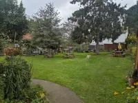 Harlow International Hostel Các khách sạn gần Saint Mary Magdalene Church