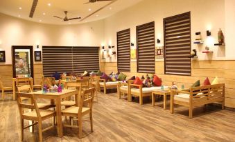 Ratnawali – A Vegetarian Heritage Hotel