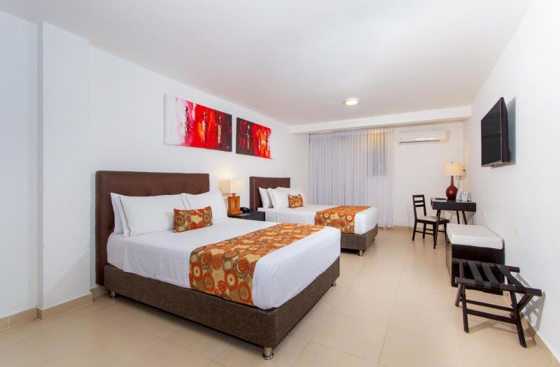 Hotel Playa Club