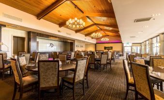 Distinction Te Anau Hotel & Villas