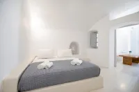 Fertimo Suites - Authentic Cave Homes with Private Hot Tub
