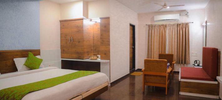 Hotel Madhuvan International Hotels in Bijapur