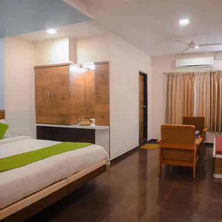 Hotel Madhuvan International