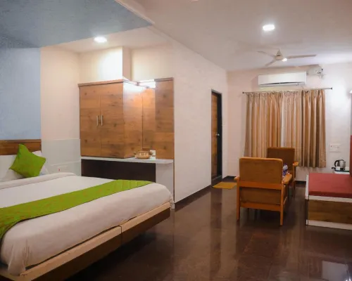 Hotel Madhuvan International Hotels in Bijapur