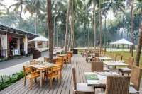 Silver Waves Resort & Spa - Daman - breakfast