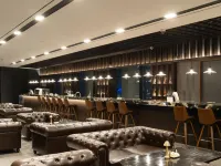 Enford Hotel - Quầy Bar