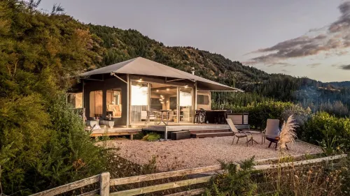 Drift Off Grid Luxury Eco Glamping - 4 estrellas