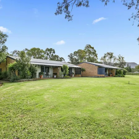 Pokolbin Farm Stay